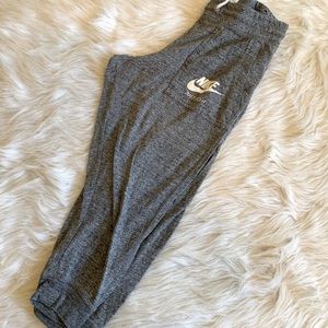 Nike crop joggers Size small